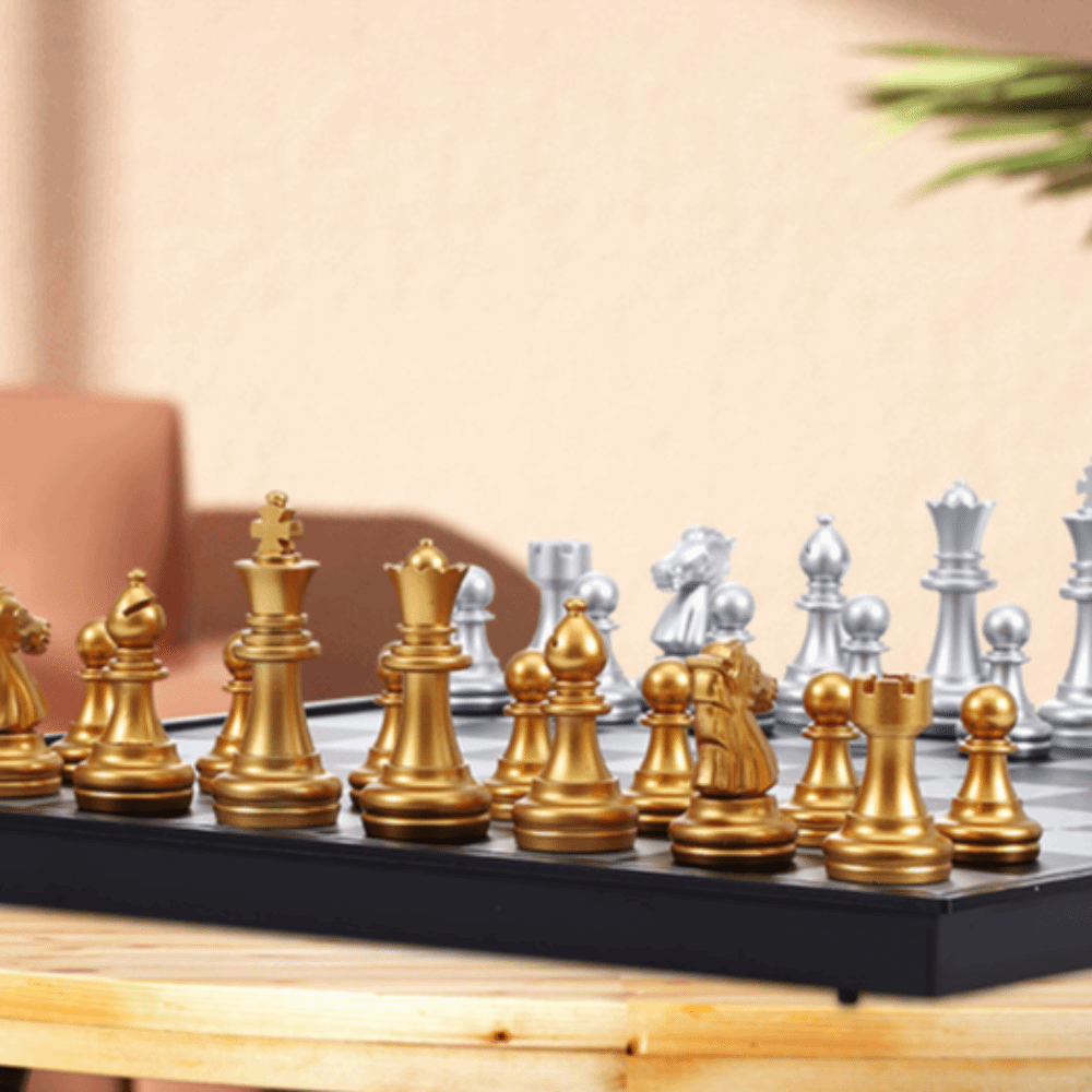 Magnetic Travel Chess - Portable 25/32cm Chessboard Magnetic Chess Set